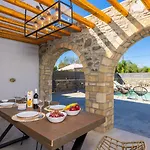La Casa Di Pietre 2 ヴィラ