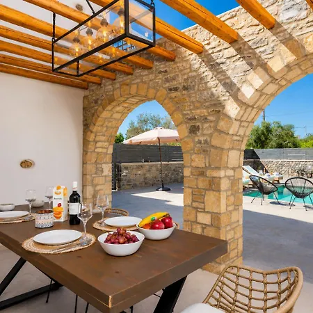 La Casa Di Pietre 2 וילה קיוטארי