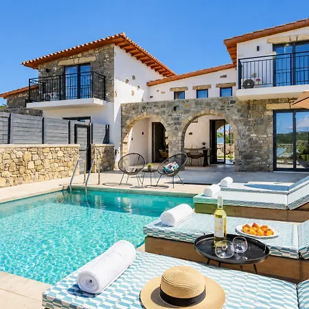 וילה La Casa Di Pietre 2 *